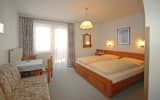 Pension Riedlsperger,Saalbach