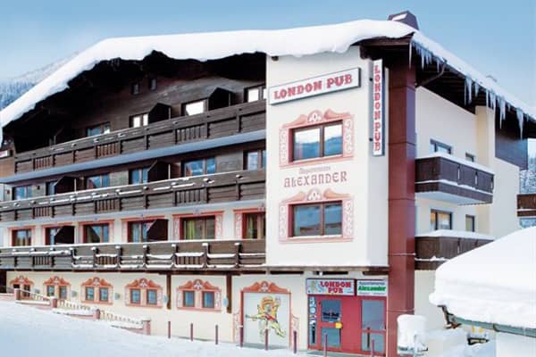 London Pub Apartments,Test Resort