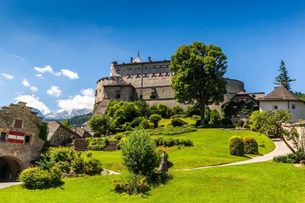 Hotel Neue Post,Zell Am See