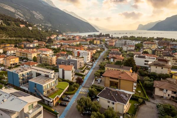 Hotel Holiday,Torbole