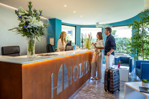 Hotel Holiday,Torbole