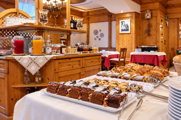 Hotel Alpina,Pinzolo