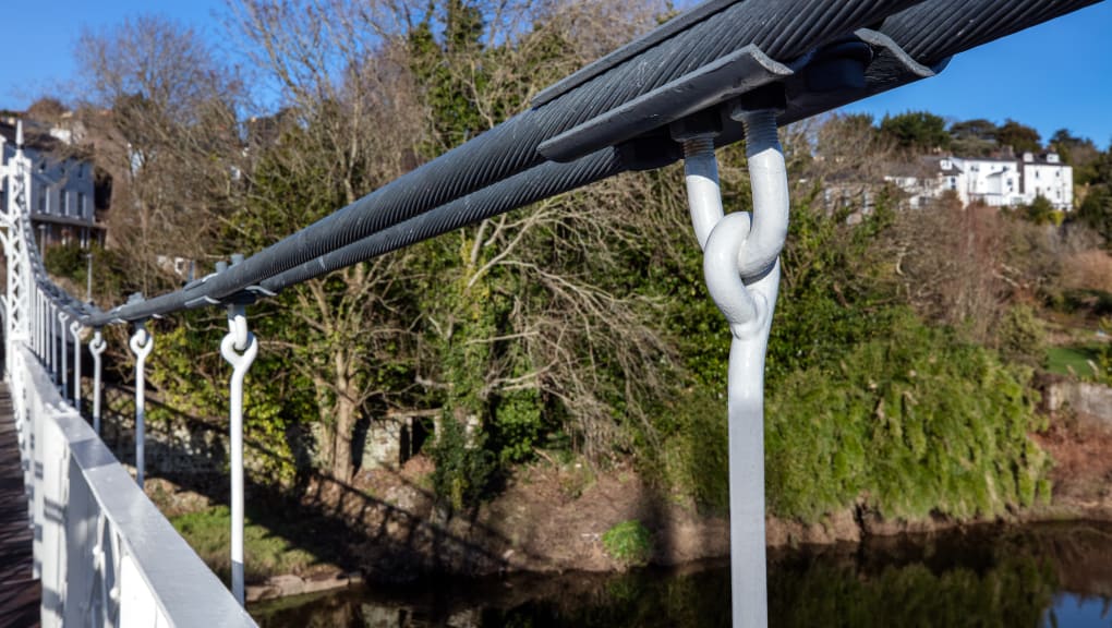 Exterior view of struts on the Daley's bridge on a sunny day