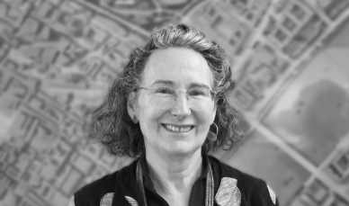 Keynote: Julia Barfield