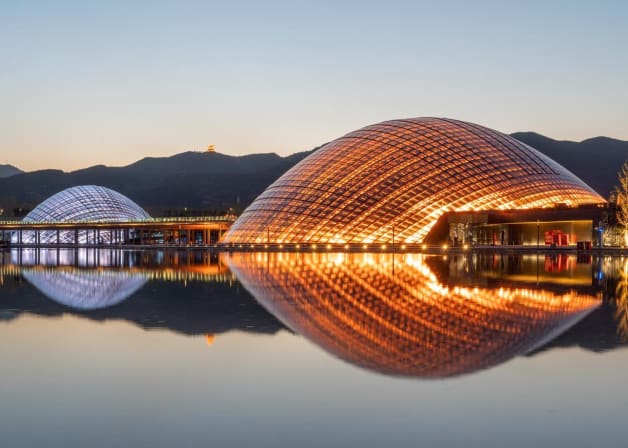 Water side view of the Taiyuan botanical garden dome