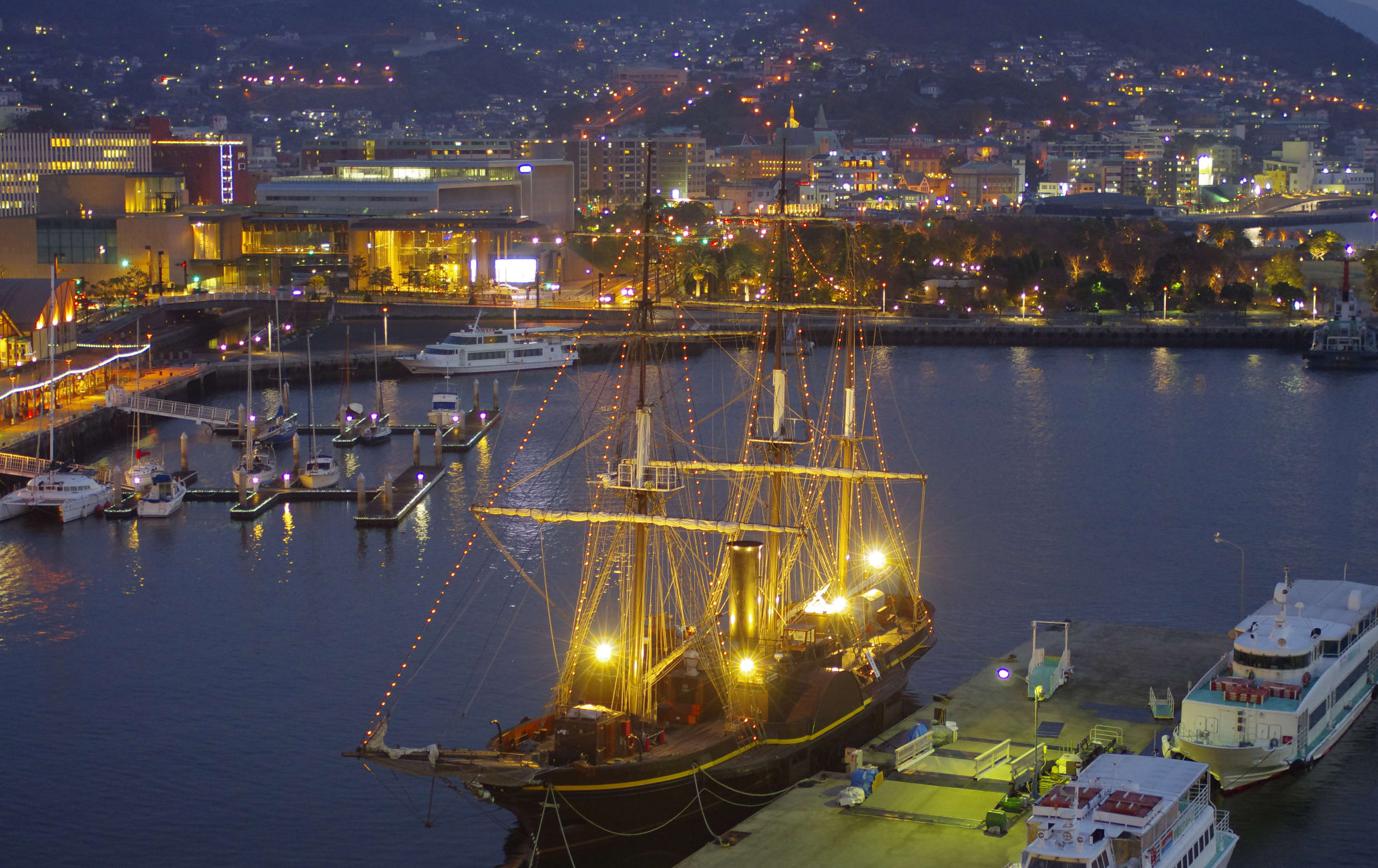 Dejima Nagasaki Attractions Travel Japan JNTO