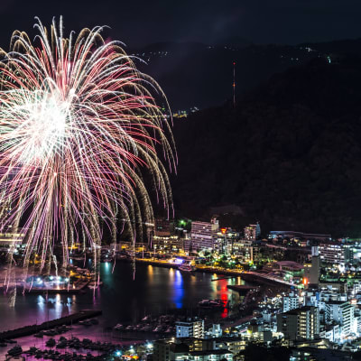 Festival des feux d'artifice d'Atami