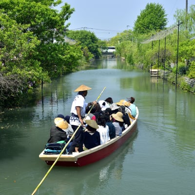 Yanagawa-Stocherkahnfahrten