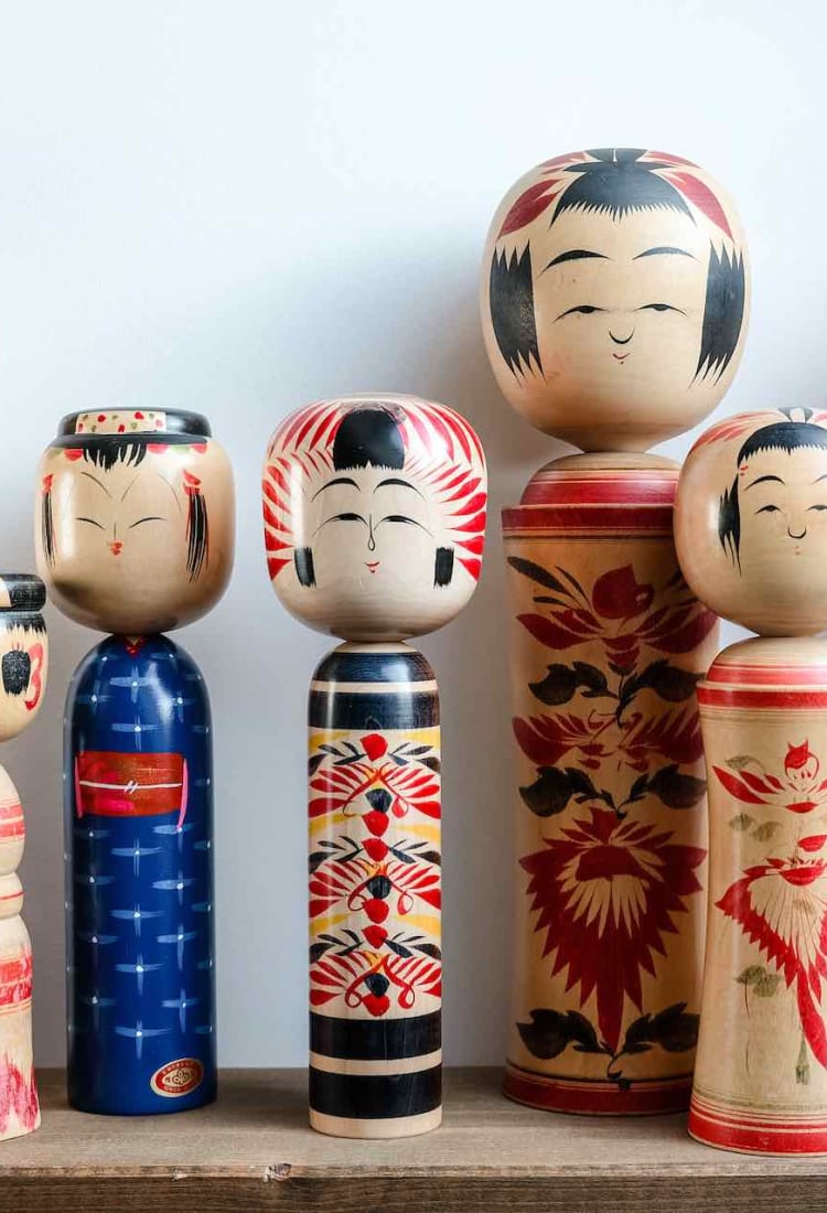 Les poup es kokeshi de Miyagi
