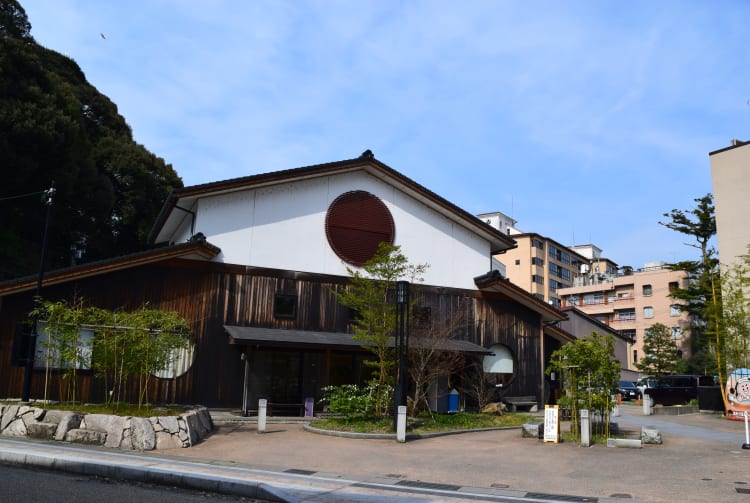 Awazu-onsen Hot Spring