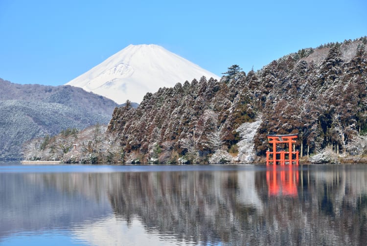 lake ashinoko