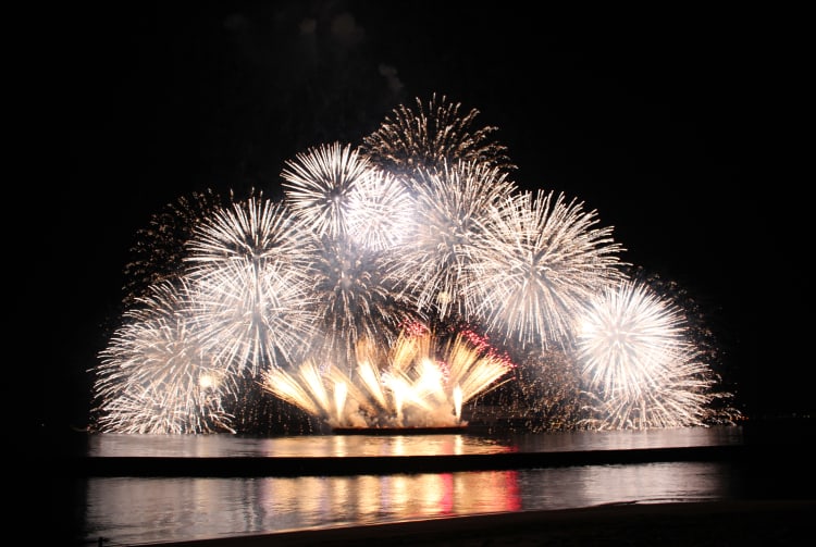 Beppu Christmas HANABI Fantasia