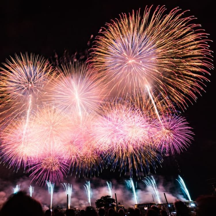 4 Fireworks Festivals You Must See!