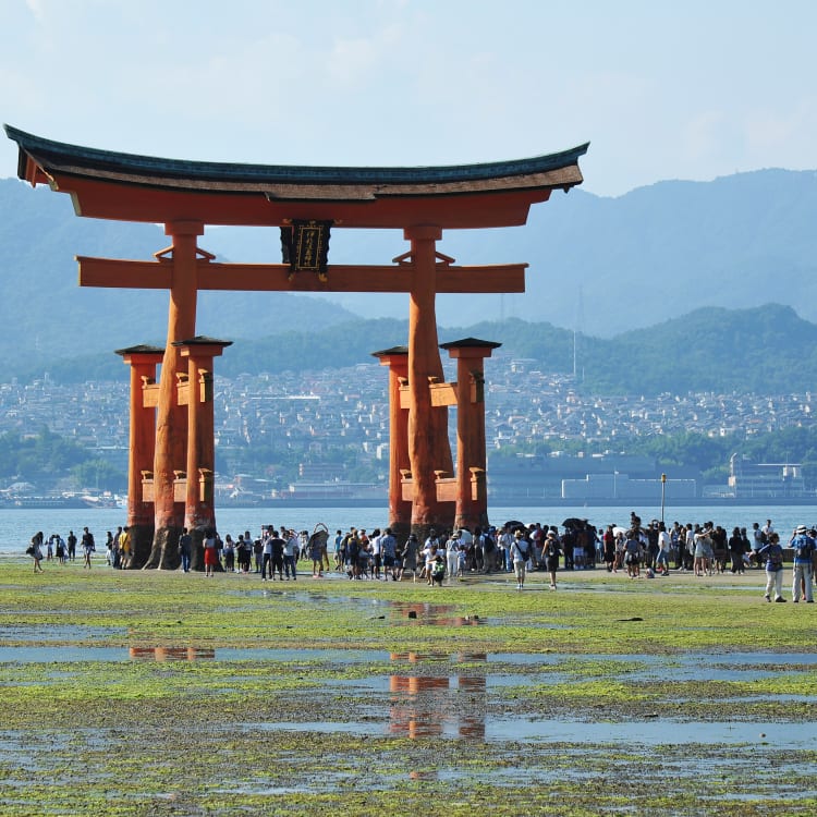 Itsukushima-jinja Shrine