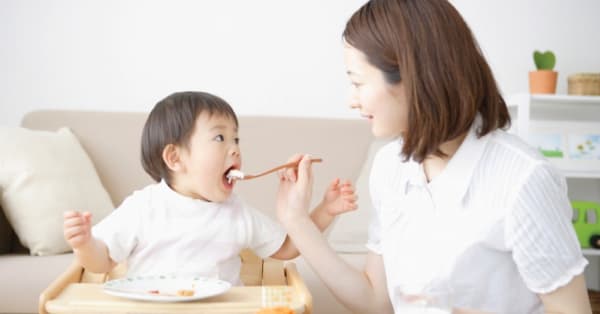 Thực phẩm cho bé vào ngày Tết - Mẹ nên chọn gì?