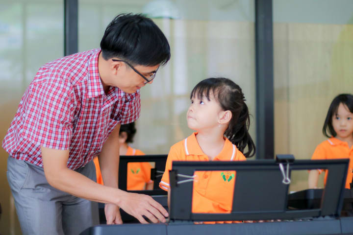 Làm sao để KÍCH THÍCH VÀ PHÁT TRIỂN tư duy sáng tạo cho bé
