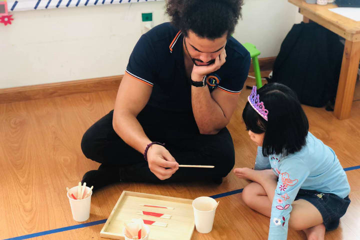 KID’S WORLD ĐỒNG HÀNH CÙNG CON TRONG NHỮNG BƯỚC CH N ĐẦU TIÊN