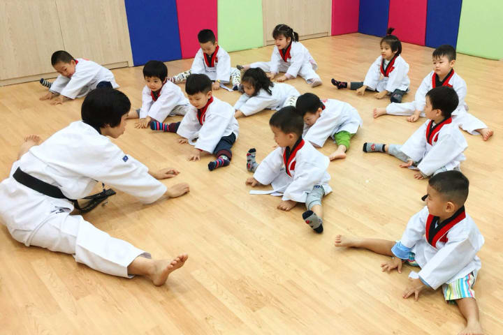 TRẺ KHỎE MẠNH VÀ THÔNG TIN TỎA SÁNG TẠI  MẦM NON DONGSIM - NGOẠI GIAO ĐOÀN