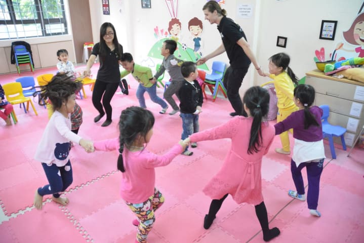 TRẺ MẦM NON THẨM THẤU TIẾNG ANH QUA CHƯƠNG TRÌNH GRAPESEED NHƯ THẾ NÀO?