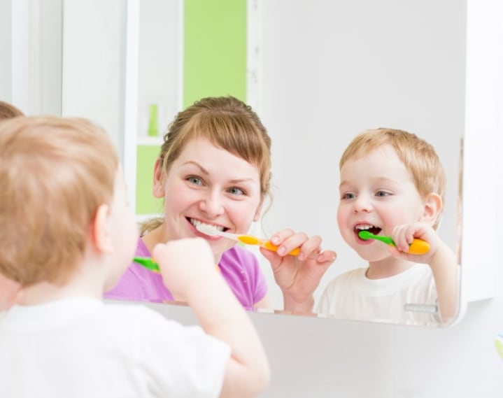 05 MẸO GIÚP BÉ TẬP THÓI QUEN ĐÁNH RĂNG ĐÁNH RĂNG