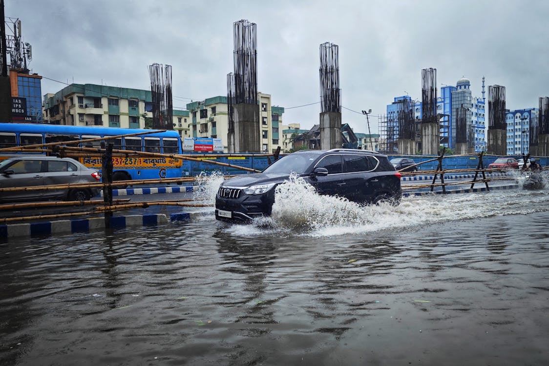 9 Tips For Driving On Flooded Roads In Kenya