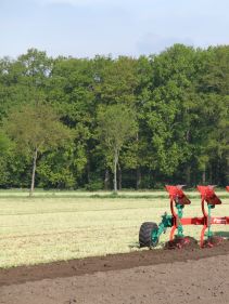 unted Ploughs - 150 B Variomat, high performance, long lifetime and easy to handle during operation