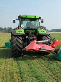 Kverneland 2800 M, Centre mounted disc mower, tractors with 40 hp