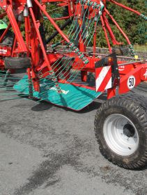 Double Rotor Rakes - Kverneland 9580 C - 9584 C - 9590 C Hydro, heavy duty rakes which performs in the toughest conditions