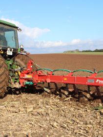 Kverneland AB AD, easy and efficient ploughing