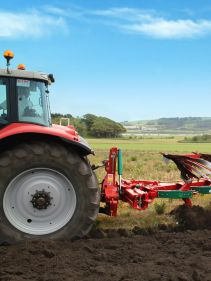 Kverneland Packomat, perfect seedbed while ploughing, kvernelands unique steel provides light and robust implement