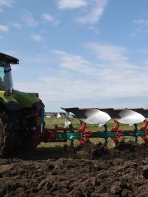 Stubble Cultivators - Kverneland Knock On System is the easiest way exchanging parts