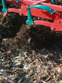 Kverneland CTC Cultivator performs perfect mixing and levelling with reduces maintenance