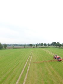 Kverneland iXtrack T4, effective, precise, stable and easy on field