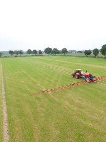 Kverneland iXtrack T4, effective, precise, stable and easy on field