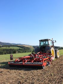 Kverneland Enduro, performing powerful and efficient on field