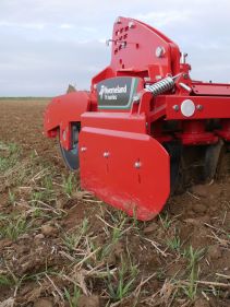 Kverneland H series, robus medium sized but effective in most conditions