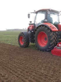 Kverneland H series, robus medium sized but effective in most conditions