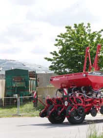 Kverneland optima TFprofi, high performance and reduced tractor power requirement