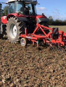 Stubble Cultivators - Kverneland Turbo powerful and efficient in use during operation