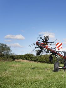 Tedders, Trailed - VICON FANEX 904C - 1124C, purpose-built for smaller tractor but will also operate with larger ones