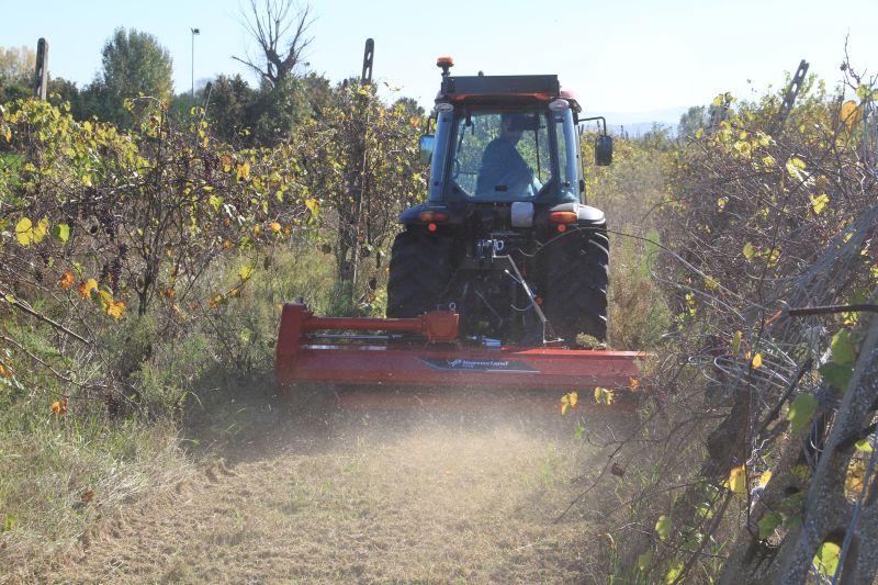 Choppers - Kverneland FHS, useful in all conditions and efficient in operation