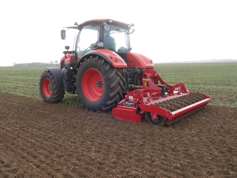Kverneland H series, robus medium sized but effective in most conditions