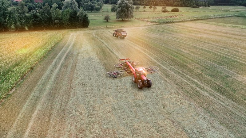 Four Rotor Rakes - VICON ANDEX 1304 PRO, super efficient in use during field operation with ISOBUS option