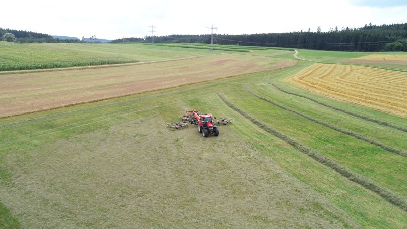 Four Rotor Rakes - VICON ANDEX 1304 PRO, super efficient in use during field operation with ISOBUS option