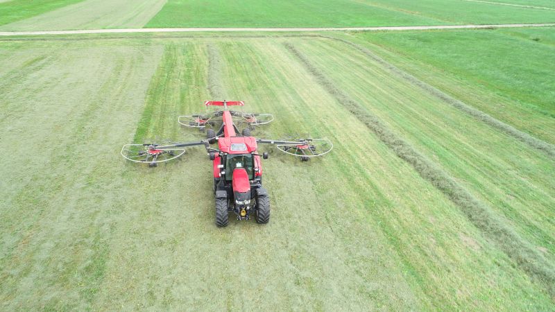 Four Rotor Rakes - VICON ANDEX 1304 PRO, super efficient in use during field operation with ISOBUS option