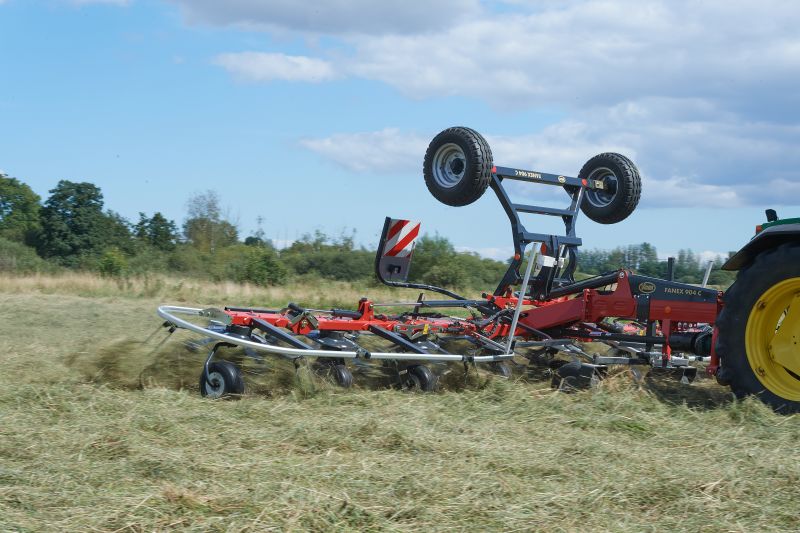 Tedders, Trailed - VICON FANEX 904C - 1124C, purpose-built for smaller tractor but will also operate with larger ones