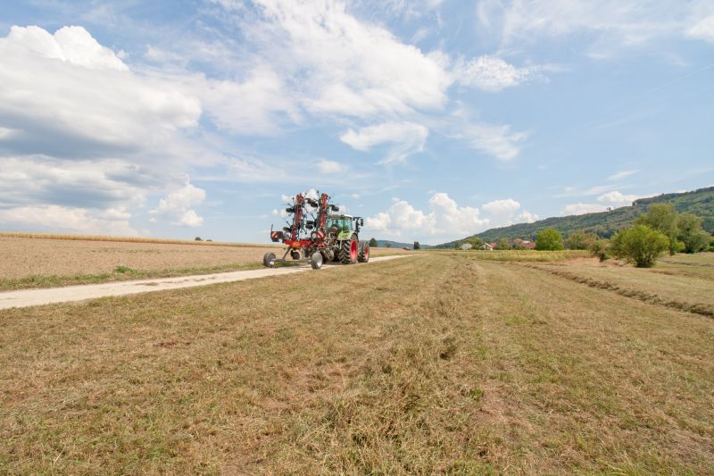 Tedders, Trailed - VICON FANEX 904C - 1124C, purpose-built for smaller tractor but will also operate with larger ones