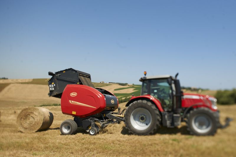 Variable Chamber round balers - VICON RV 5116 - 5118 PLUS, high output performance and reduced maintenance requirments