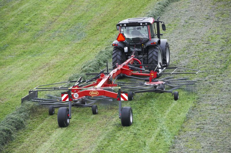 Double Rotor Rakes - VICON ANDEX 774, great maneuvreability and superb performance