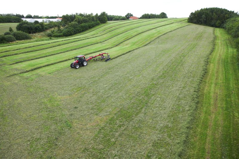 Double Rotor Rakes - VICON ANDEX 774, great maneuvreability and superb performance